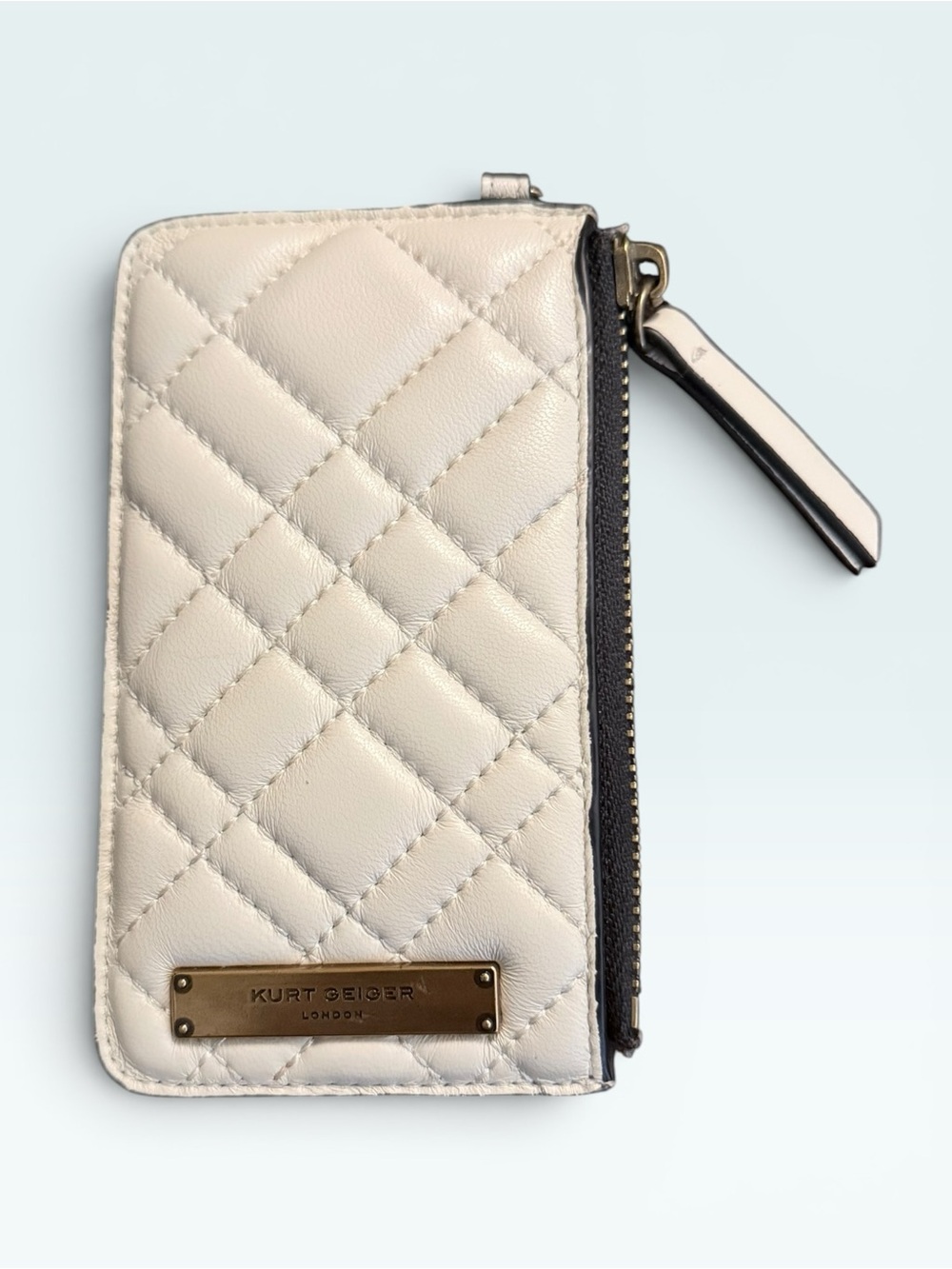 Kurt Geiger Quilted Cream/Bone Leather Zip Card Holder with Gold Plaque